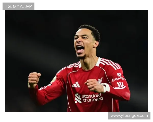 热刺九人失利利物浦夺胜 埃基蒂克破门伊萨克伤退成焦点