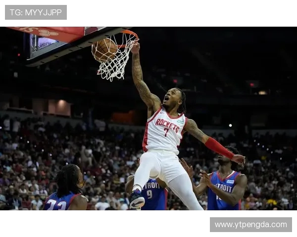 朱正不看人秒传惊艳全场 篮球赛场神级视野引热议成为焦点瞬间技术